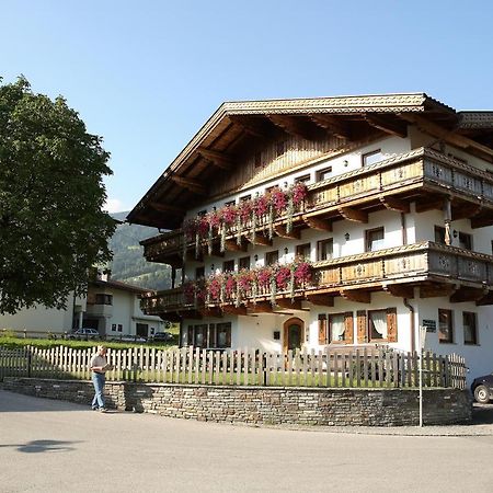 Ferienhof Lackner Ried im Zillertal Ngoại thất bức ảnh