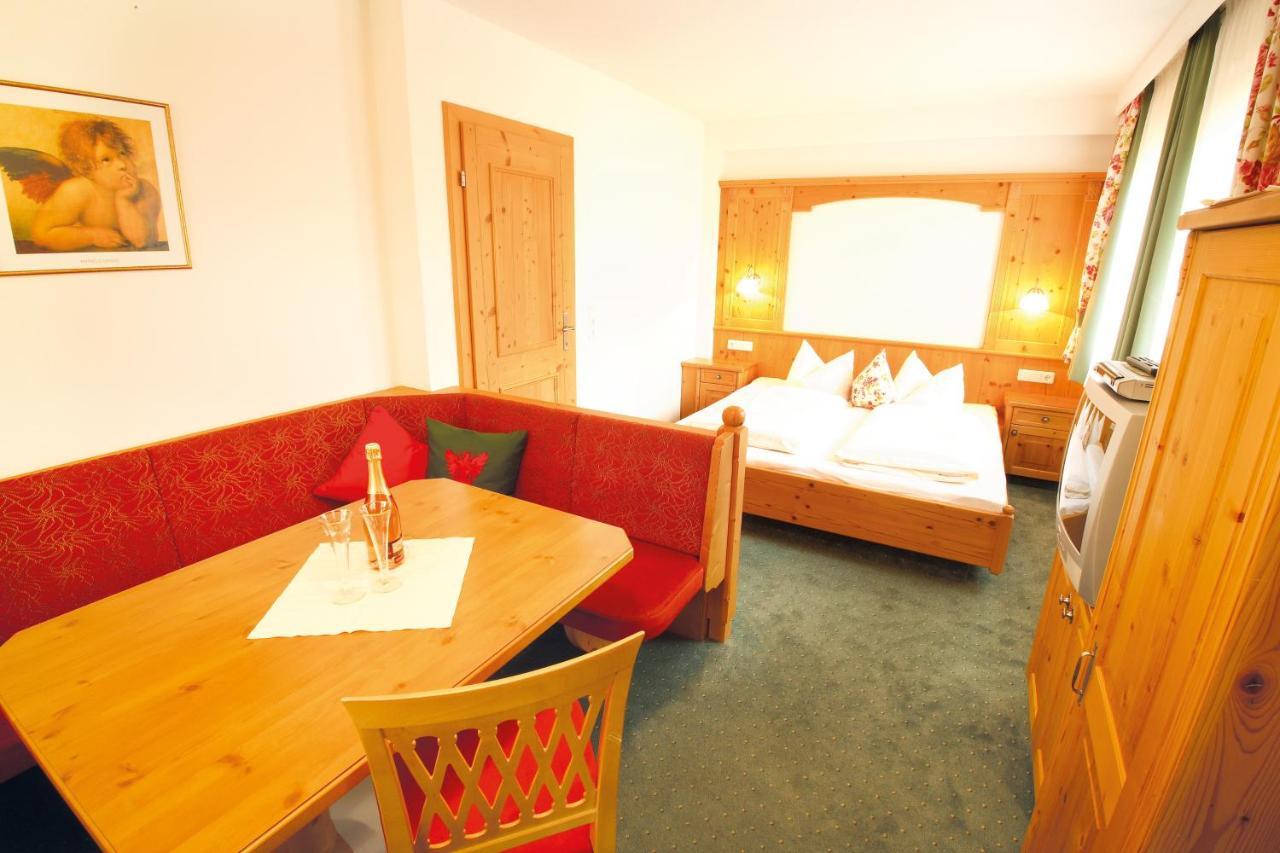 Ferienhof Lackner Ried im Zillertal Ngoại thất bức ảnh