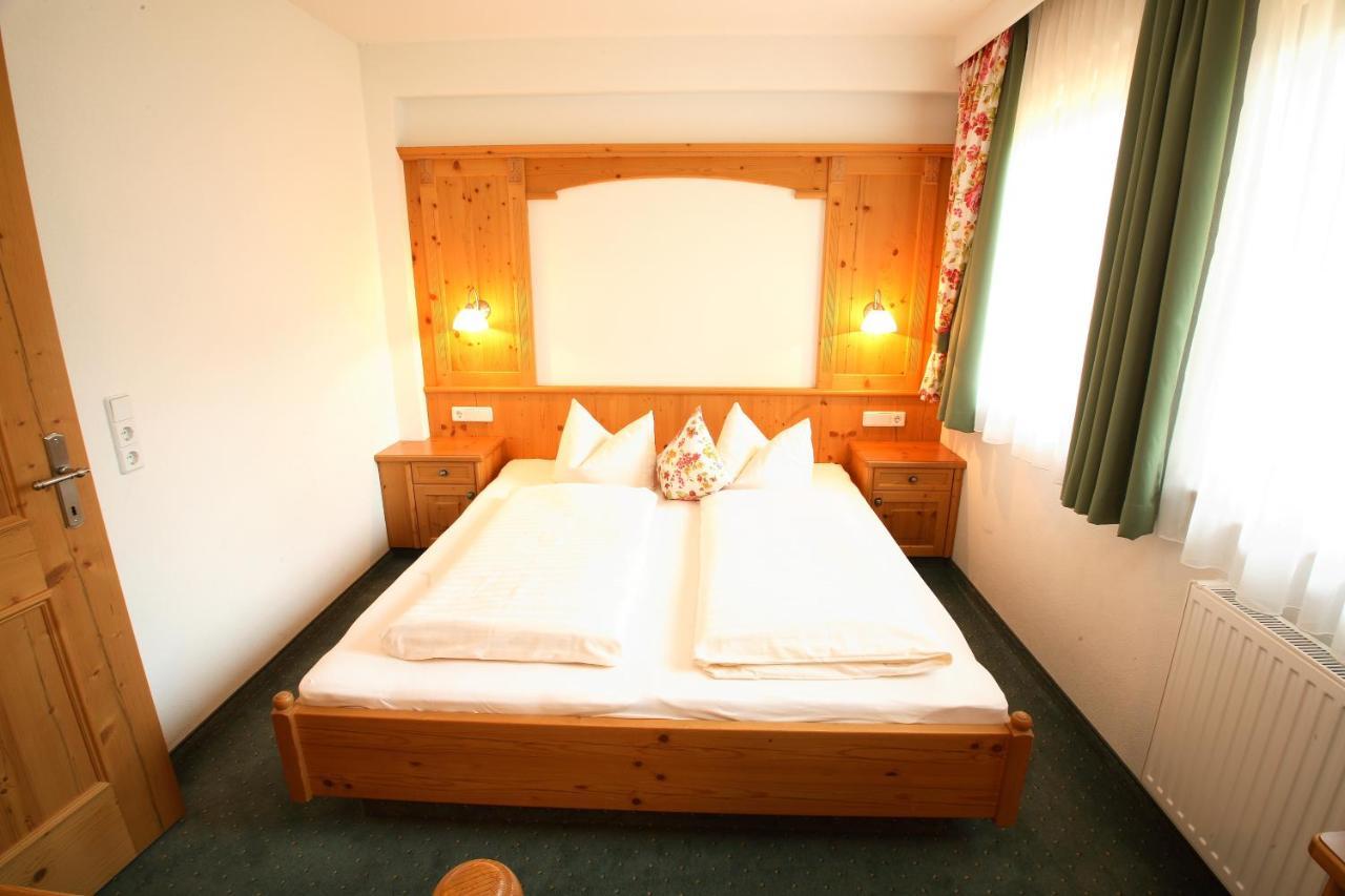 Ferienhof Lackner Ried im Zillertal Phòng bức ảnh